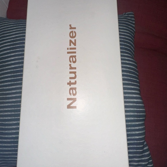 Naturalizer leather Sonya sandals•Color: Passion Pink •Size: 7.5W •NEW IN BOX - Picture 12 of 13